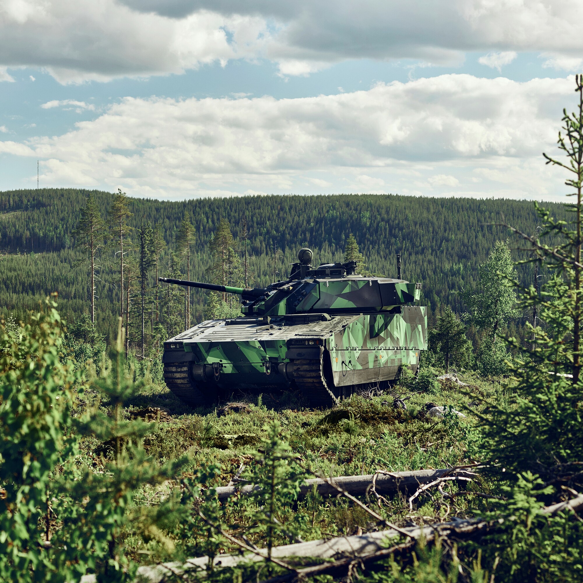 Sweden offers BAE Systems’ combat-proven CV90 to Slovakia